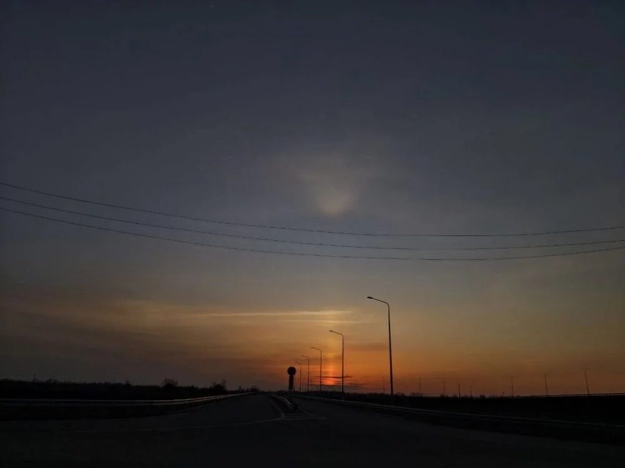 Гало и солнечный столб