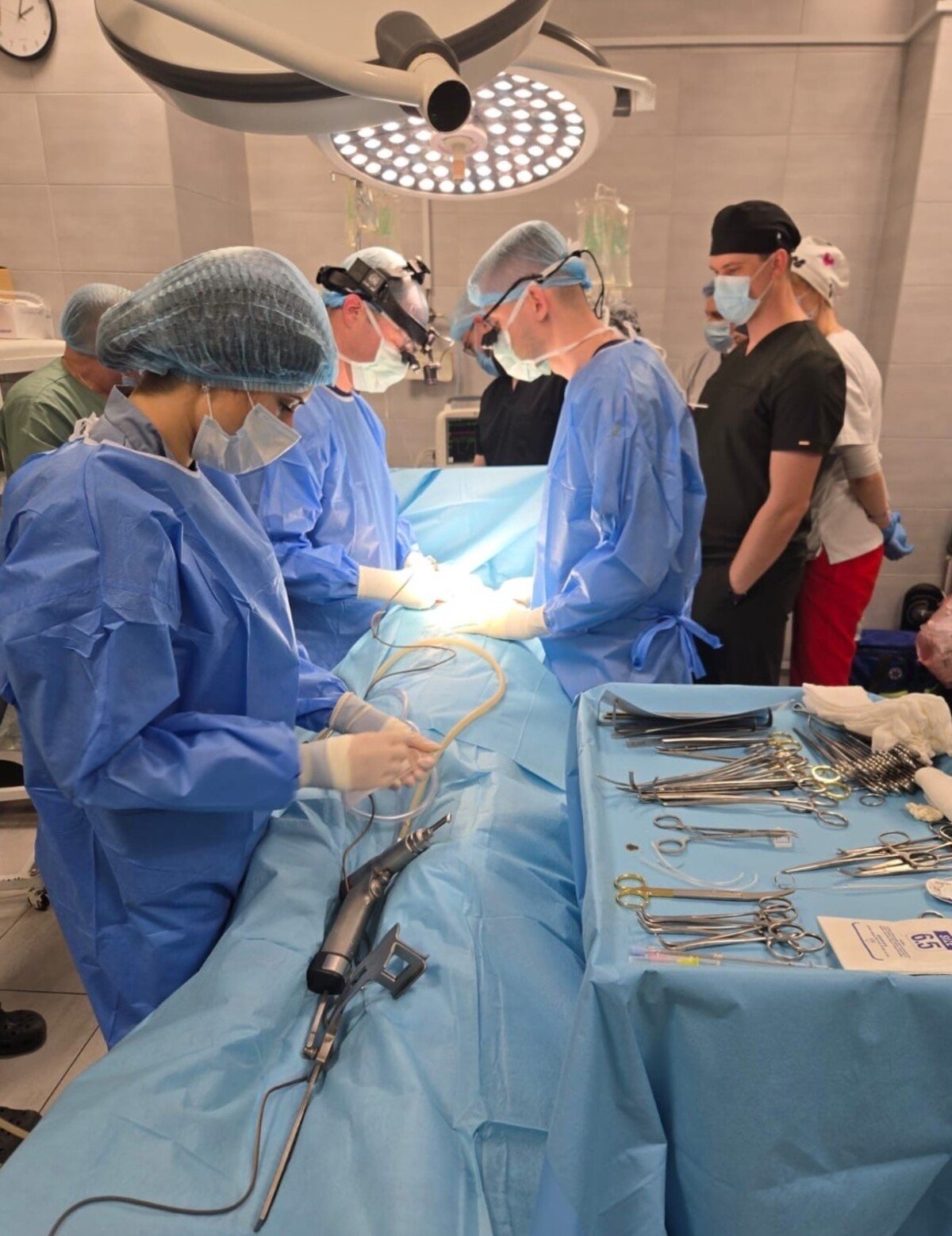 Донорство спасло жизнь: сердце днепрянина пересадили пациенту со Львовщины