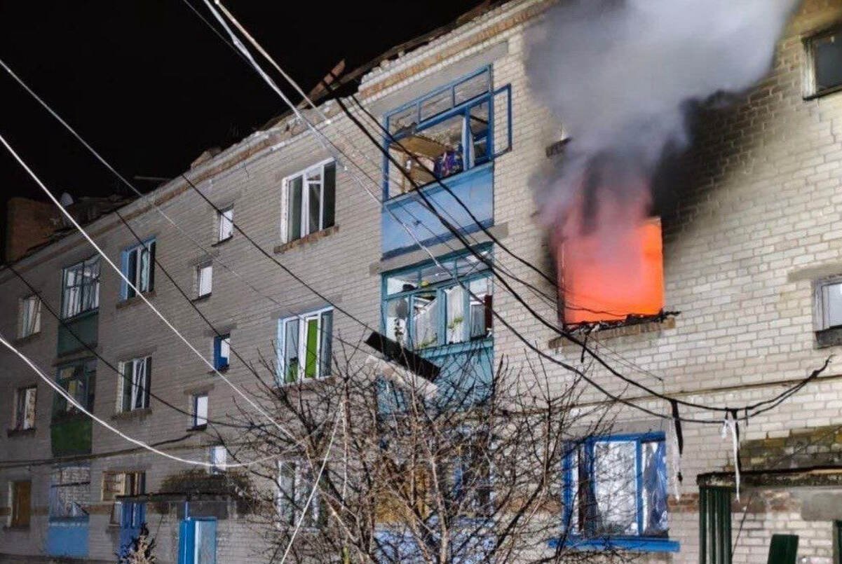 Вибухи на Дніпропетровщині: ворог атакував БпЛА і артилерією