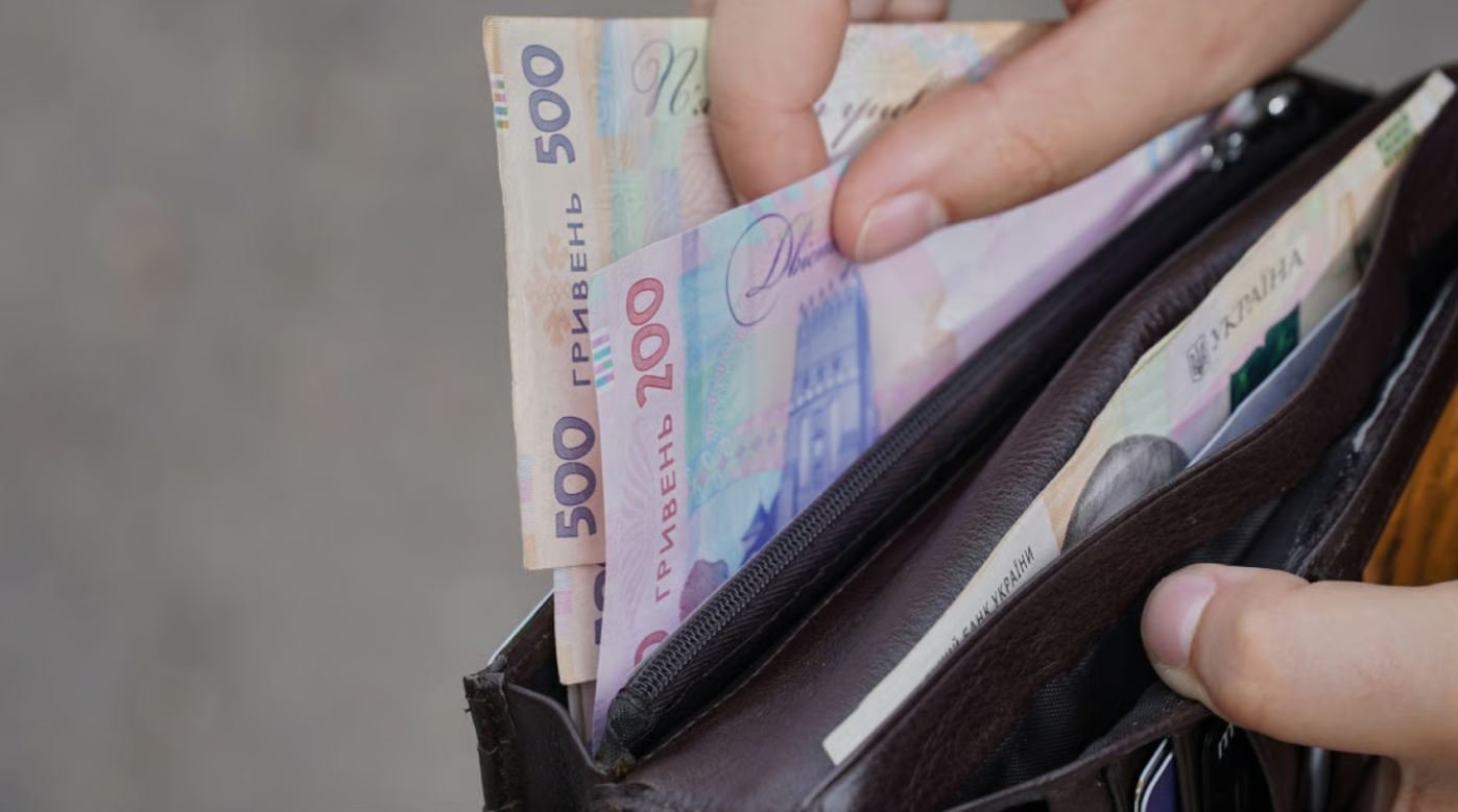 Кому предлагают работу в Днепре в апреле