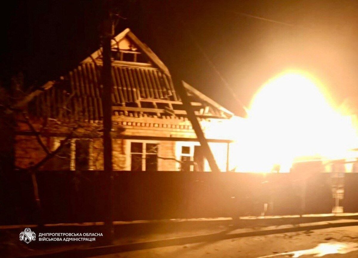 Враг атаковал три района Днепропетровщины: какие последствия
