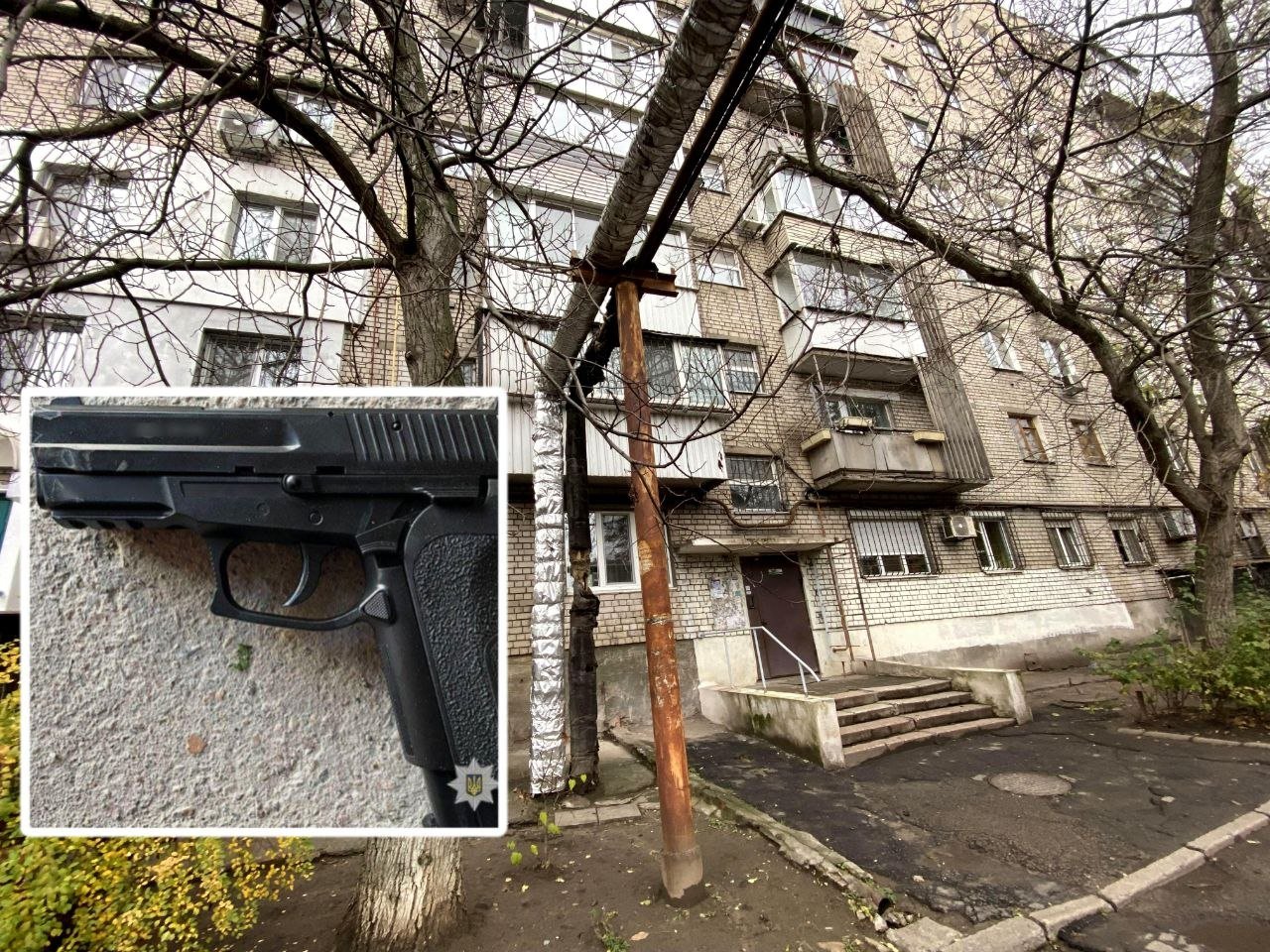 Стрелял из дома