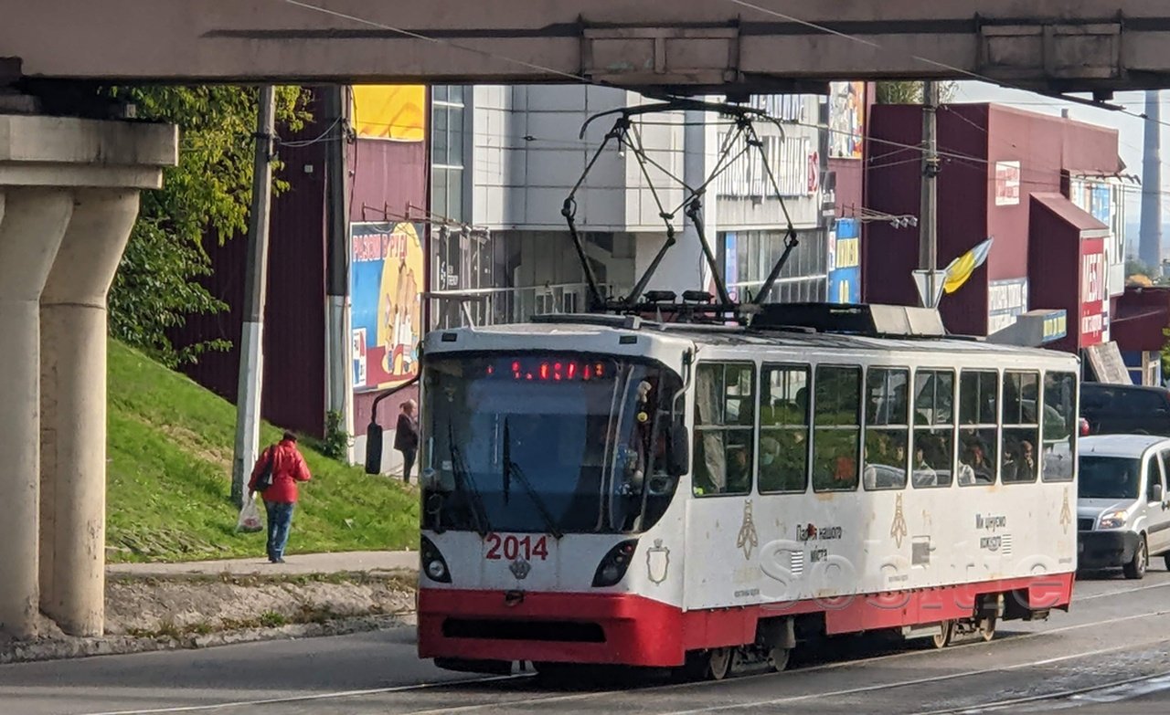 Трамвай в Каменском