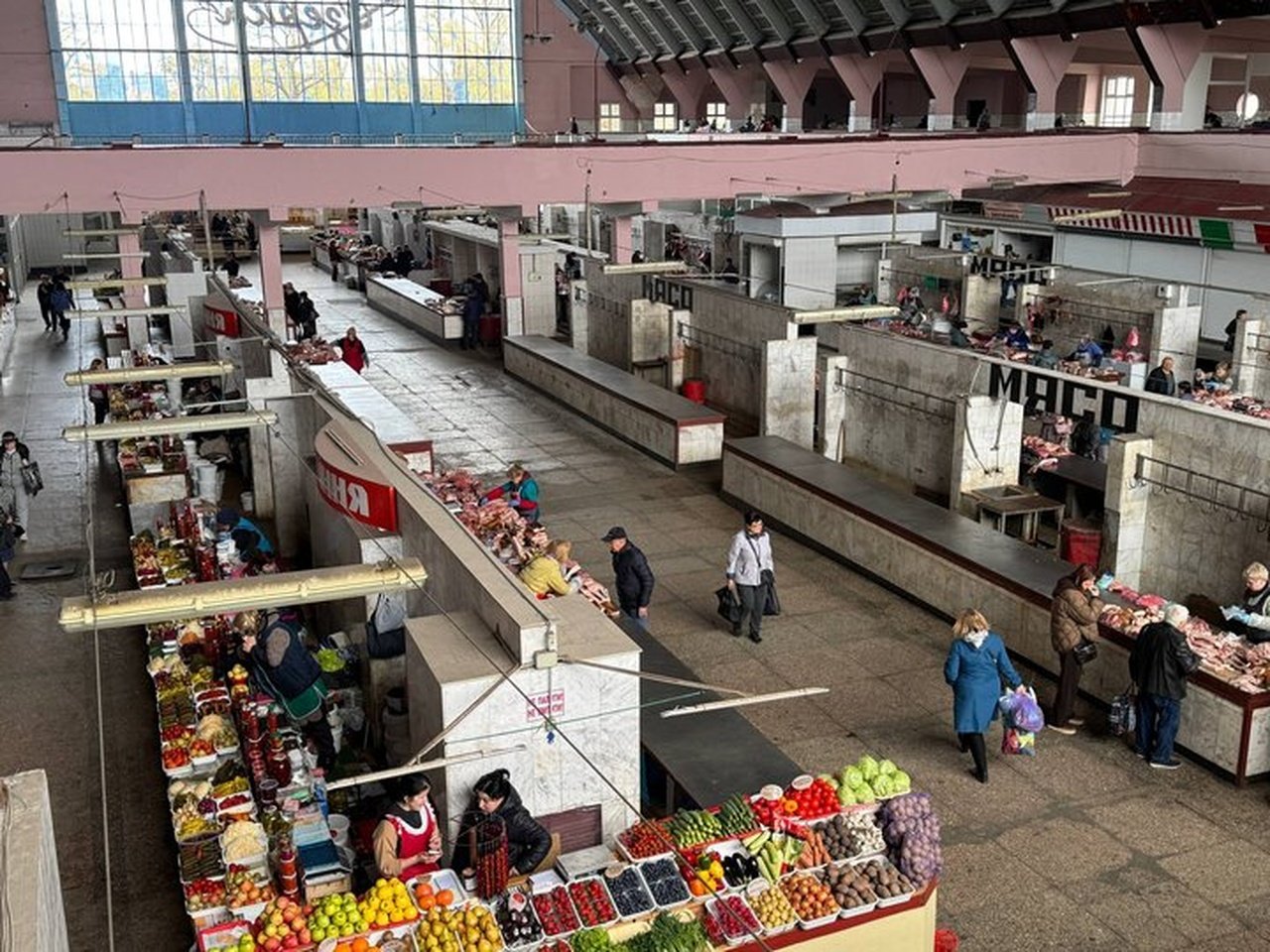 Центральный рынок в Днепре получил разрушения из-за атаки дрона: детали