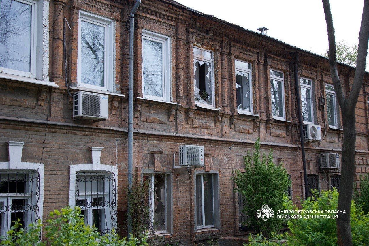 В ОВА показали фото последствий утренней атаки на Днепр