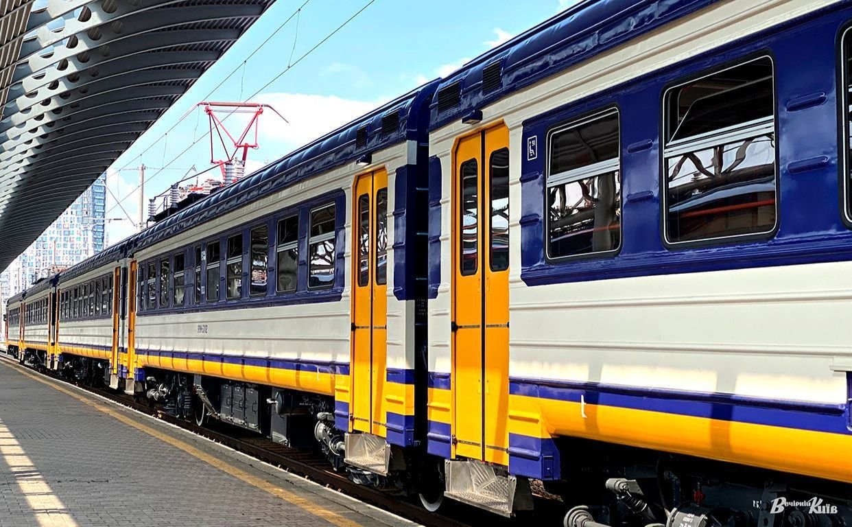 В Днепропетровской области временные сбои в движении поездов: что известно