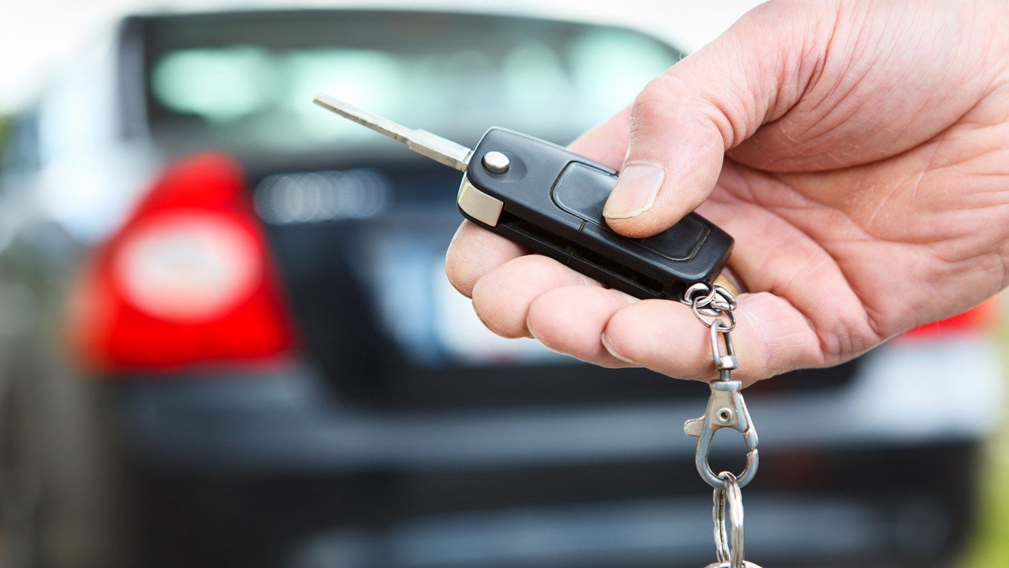 У Дніпрі водій їздив із підробленими документами на авто