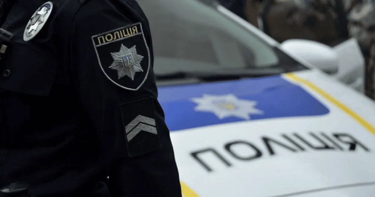 На Дніпропетровщині поліцейські допомогли матері врятувати доньку