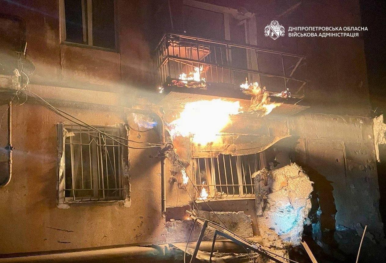 Массированная атака на Днепропетровщину 7 мая: пострадали 4 человека