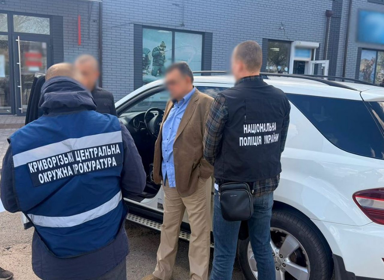 Человек, подозреваемый в торговле отсрочками