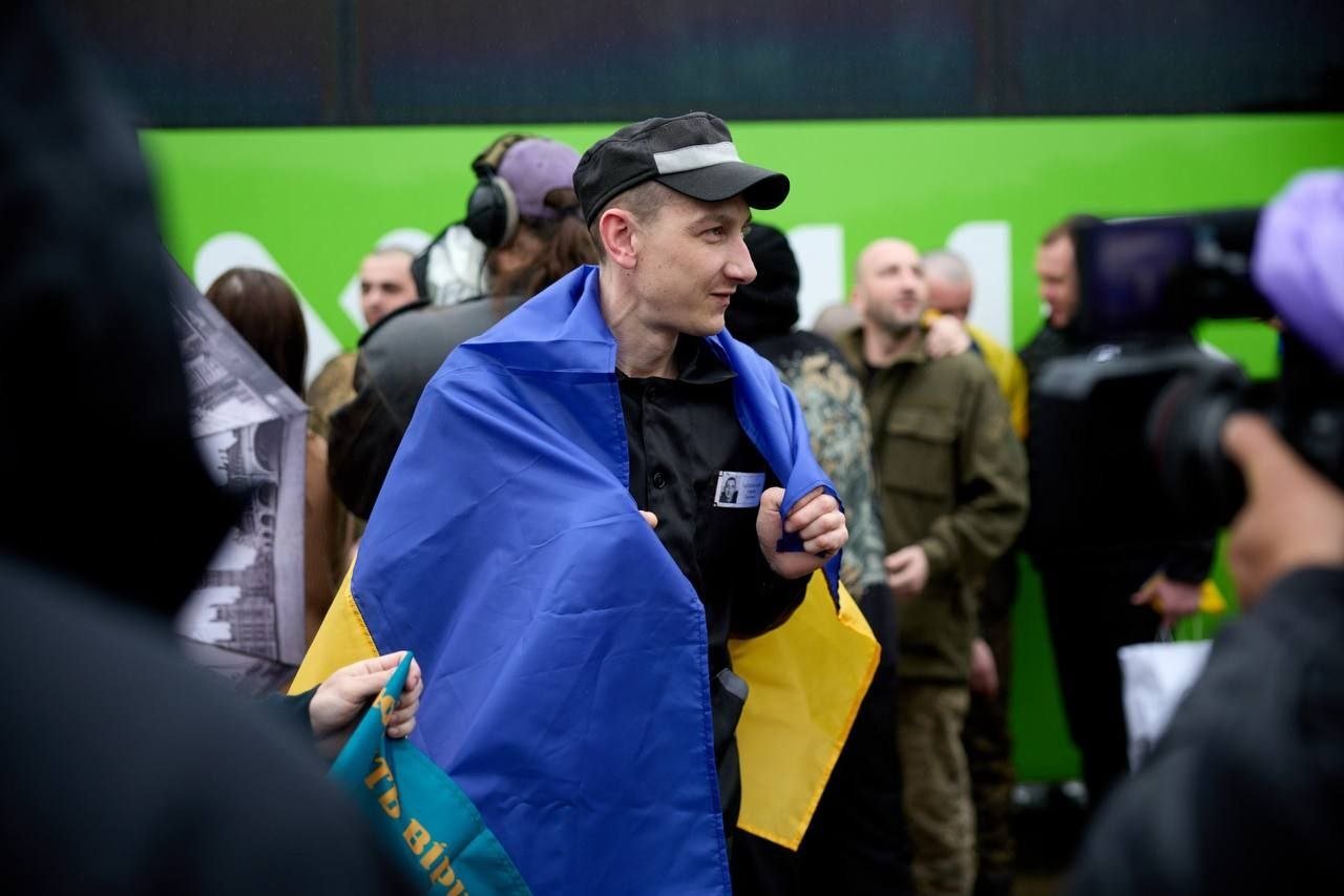 Військові 