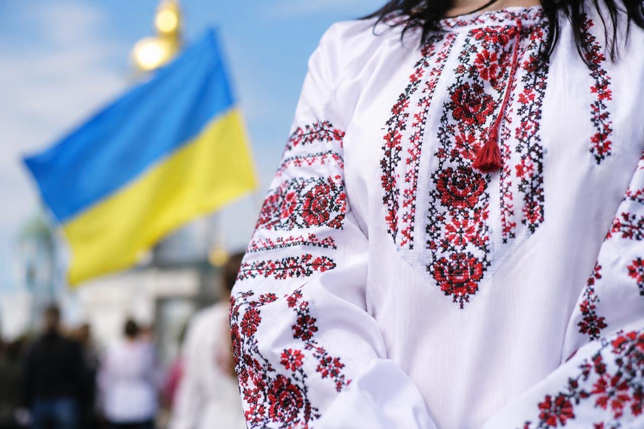 Яке сьогодні свято і кого вітати з іменинами: 21 травня - все про цей день