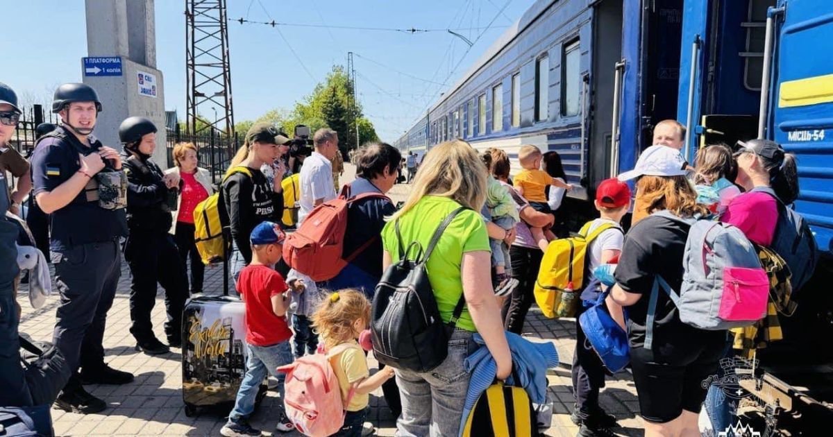 Из-за постоянных обстрелов на Днепропетровщине объявили новую волну эвакуации