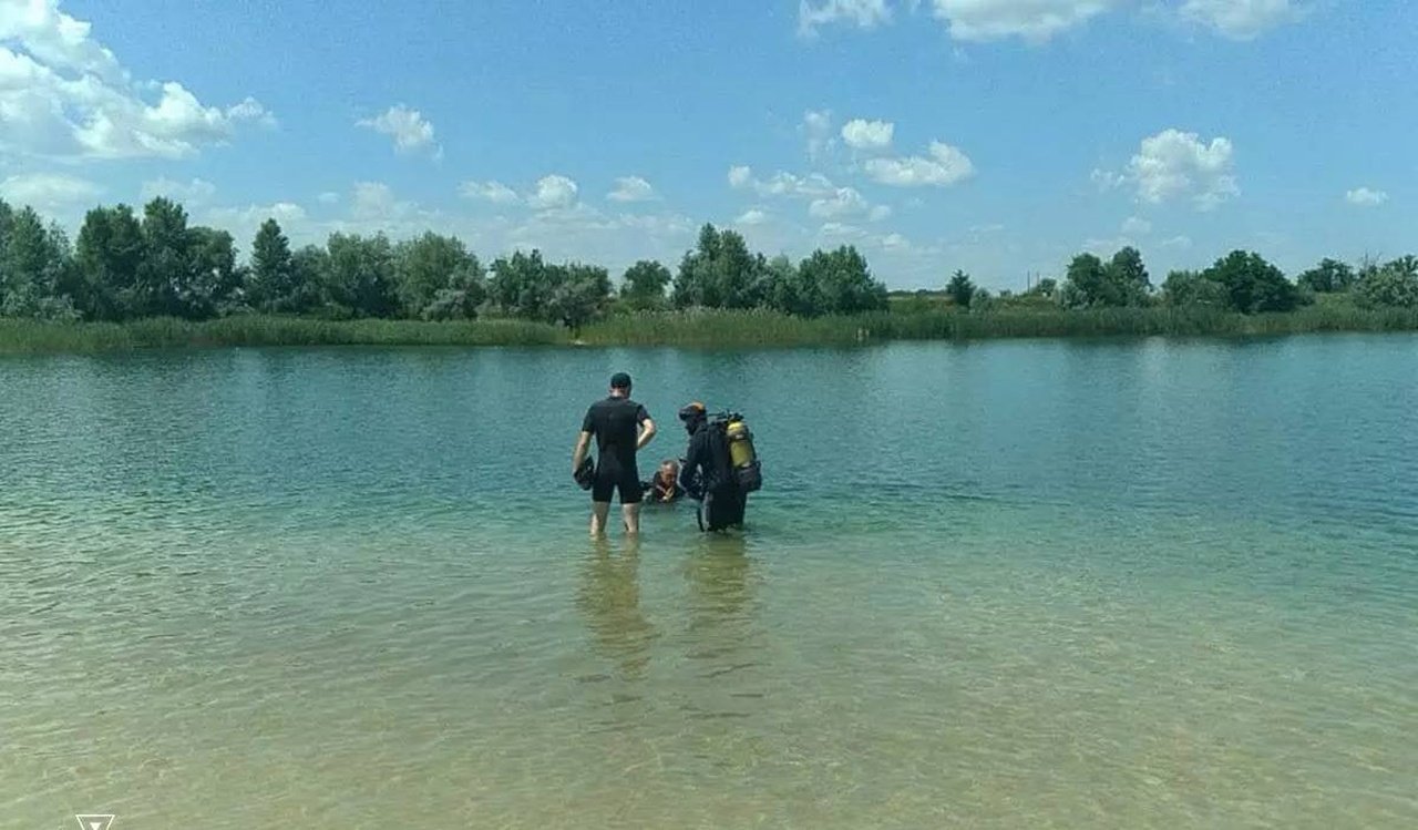 Утонувшего подростка нашли в водоеме