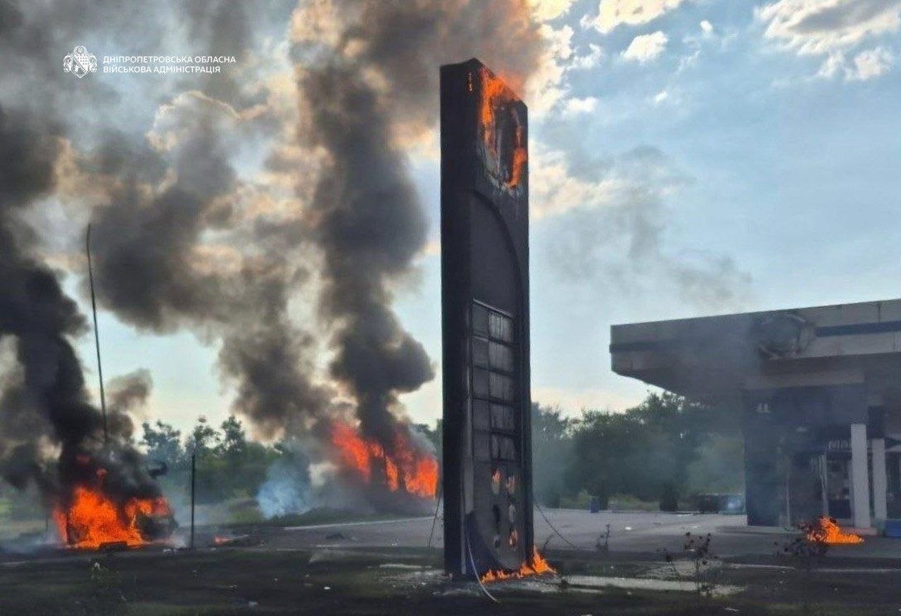 Атака на АЗС у Криворізькому районі: є загибла та поранені