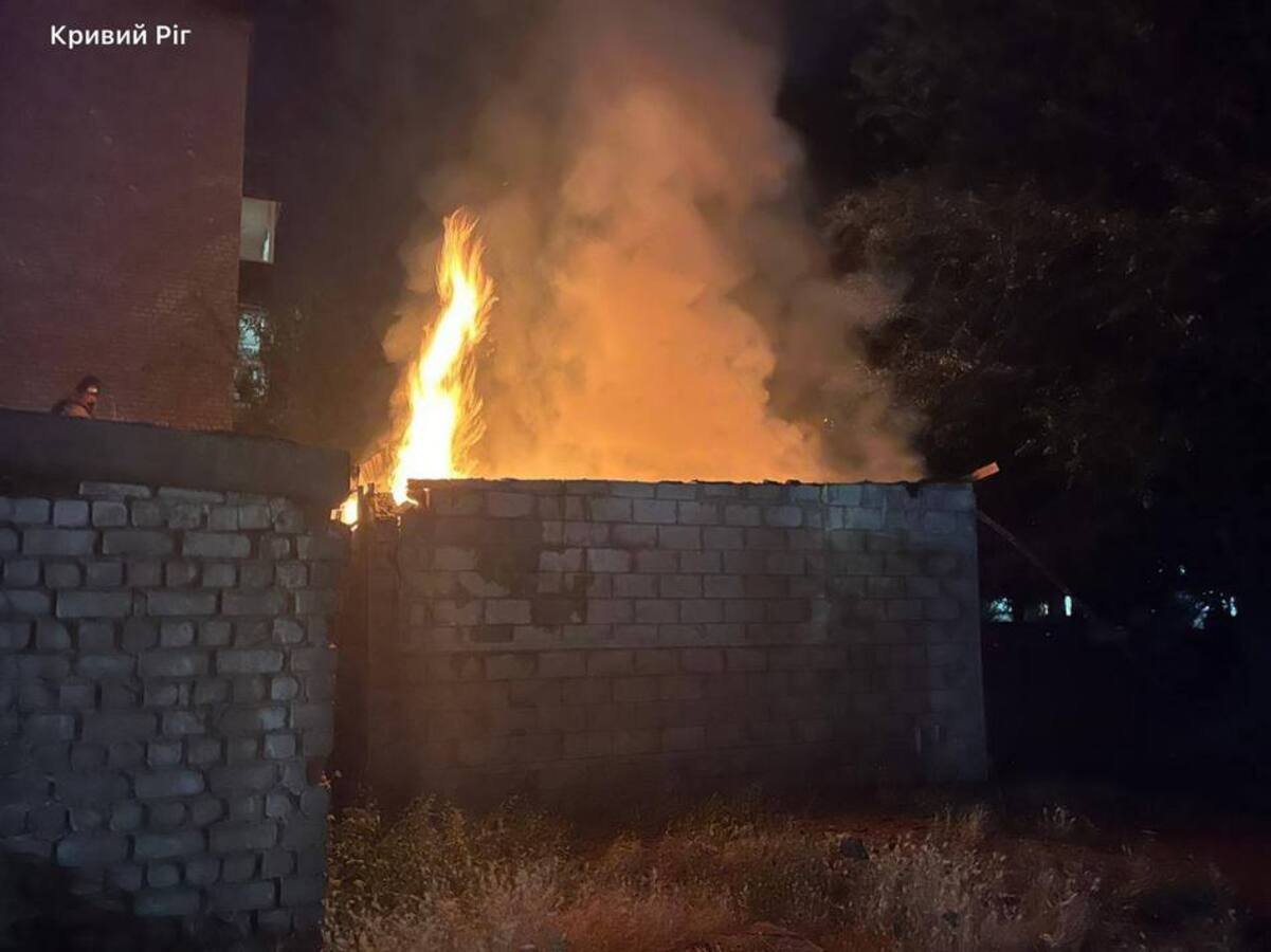 В результате ночных атак на Днепропетровщине пострадали 10 человек