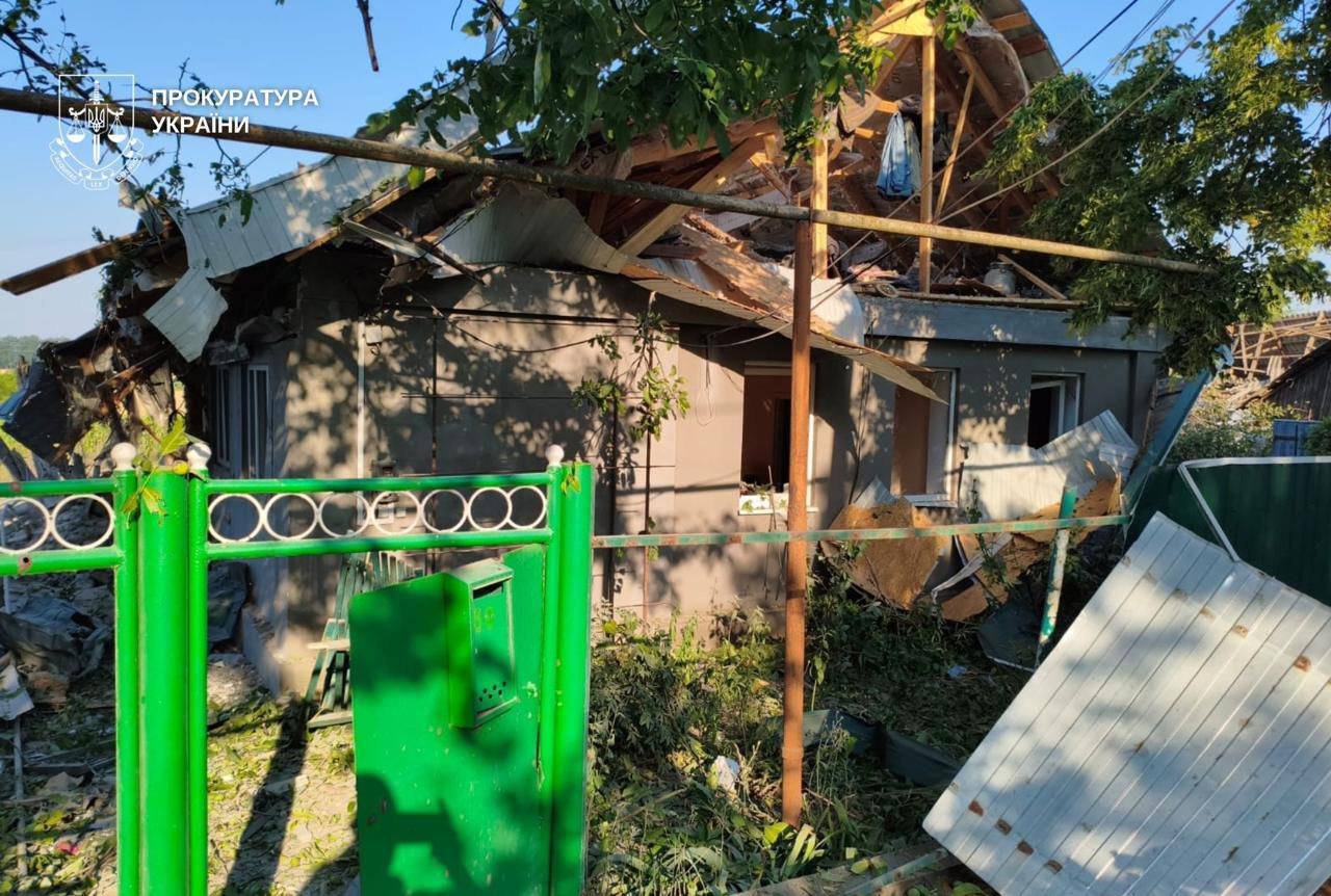 Дом после атаки на Днепропетровщине