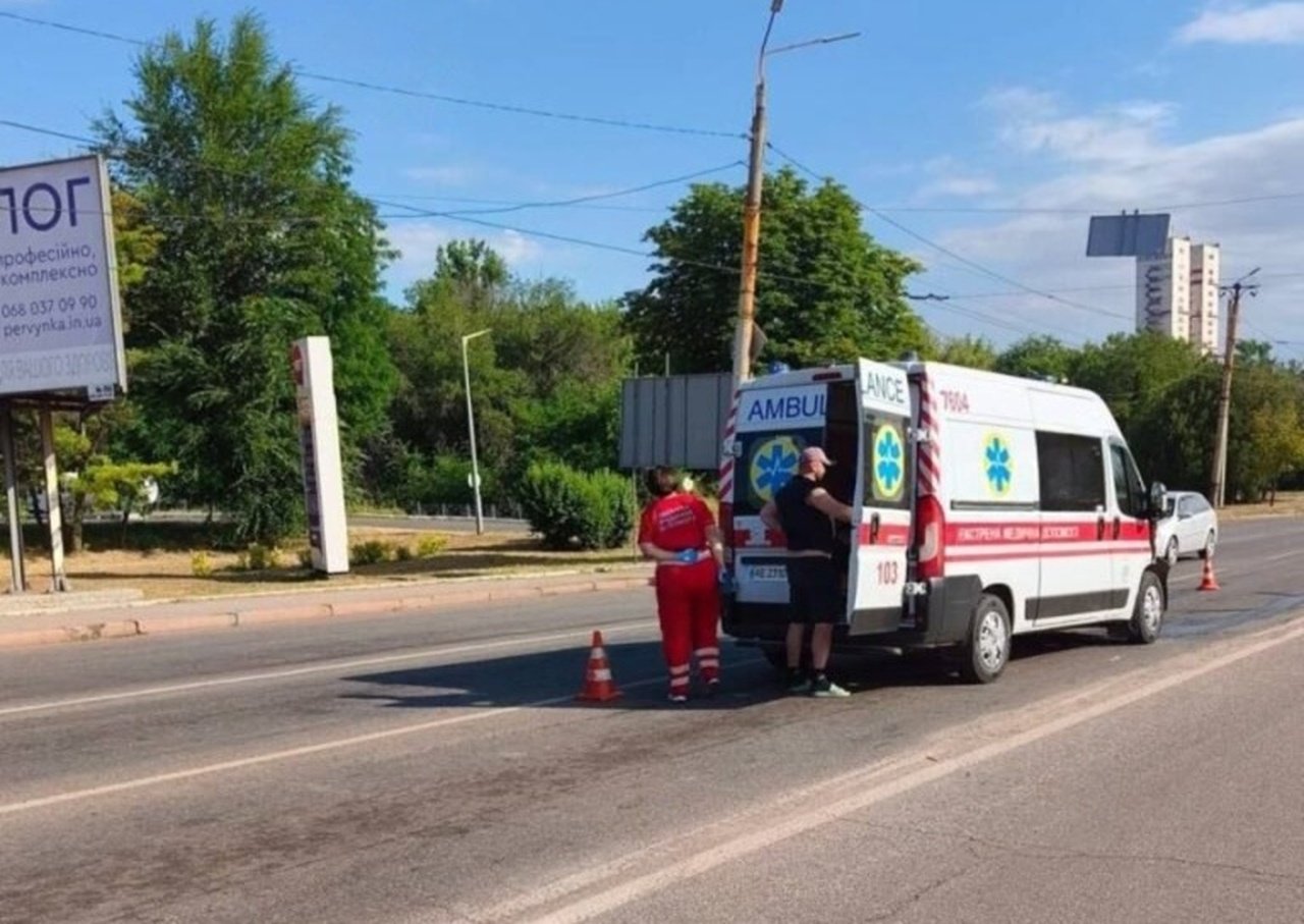 Смуга невдач: у Кривому Розі 17-річна дівчина тричі потрапила в ДТП за один ранок