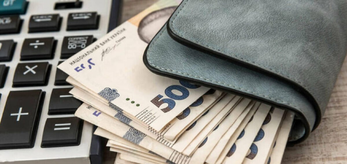 От 55 до 150 тыс. грн в месяц: кого срочно ищут на работу в Днепре