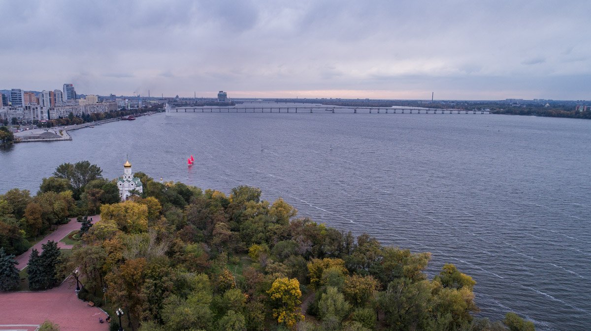 Проклятий острів у Дніпрі: які таємниці приховує затонула Чортова коса