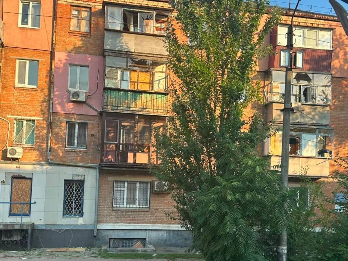 Враг атаковал Днепропетровщину БПЛА и ракетой: подробности от ОВА