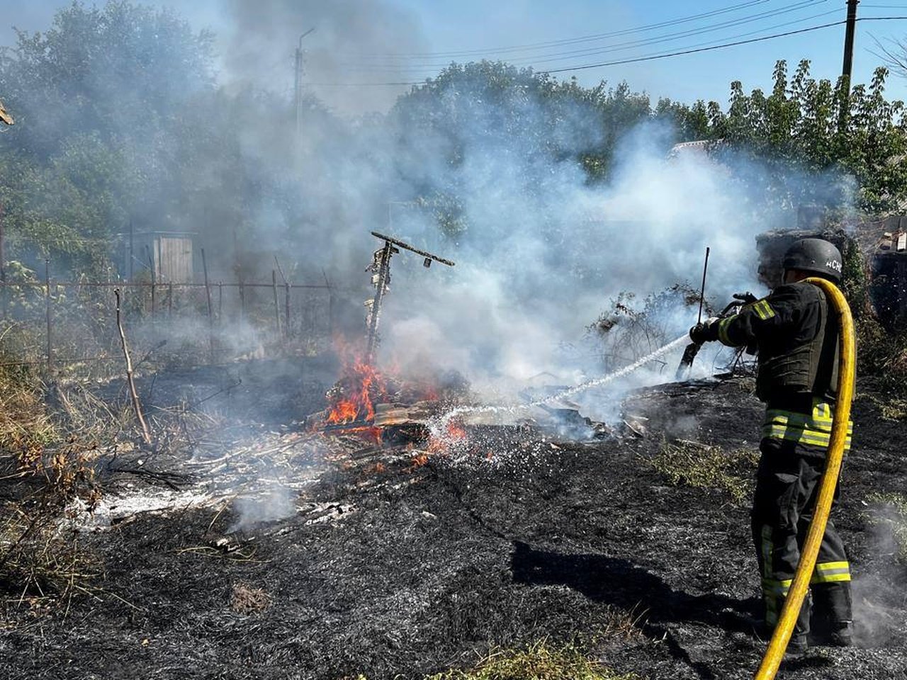 Рятувальники на місці атаки на Дніпропетровщині