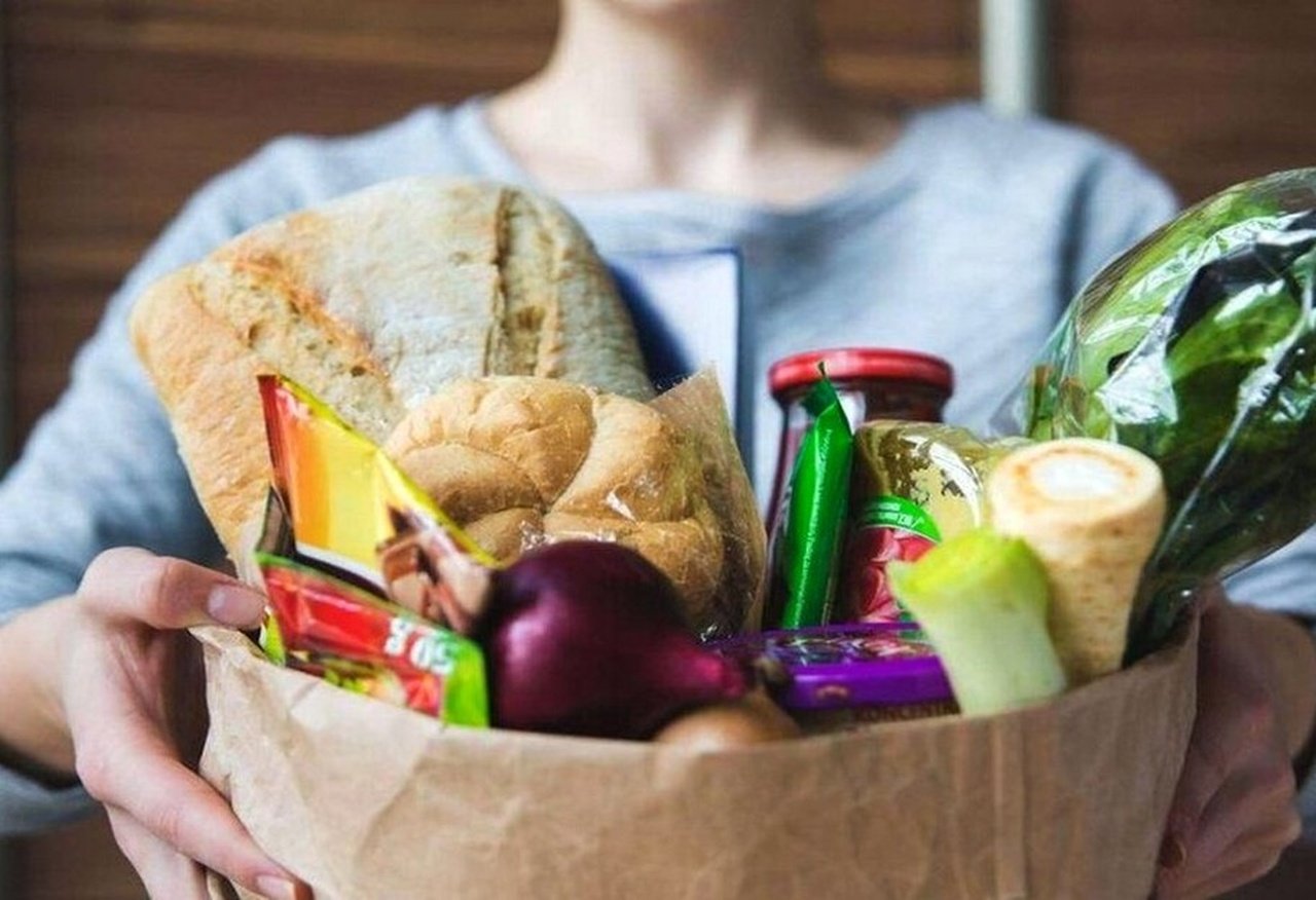 На Дніпропетровщині безкоштовно роздаватимуть продуктові набори: хто зможе отримати