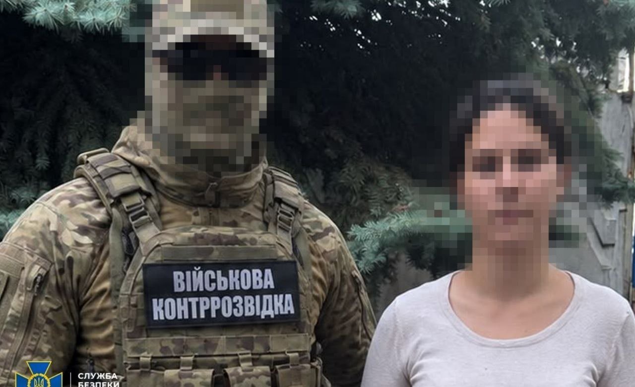 Шукала "легкий заробіток": СБУ затримала 17-річну коригувальницю ударів РФ у Дніпрі
