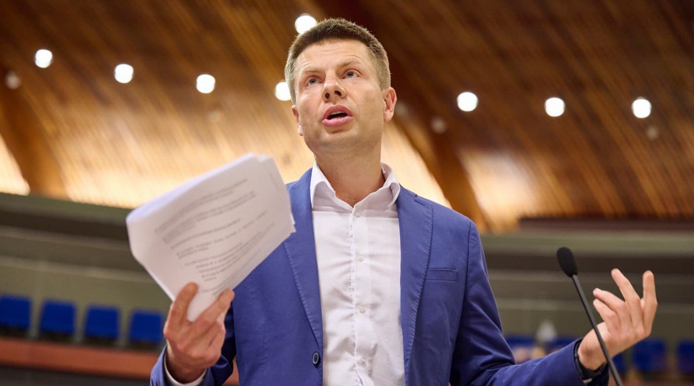 Гончаренка офіційно виключили з фракції Порошенка у Верховній Раді