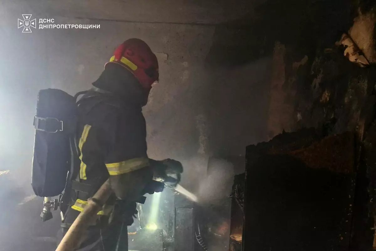В Днепре во время пожара в частном доме погиб мужчина