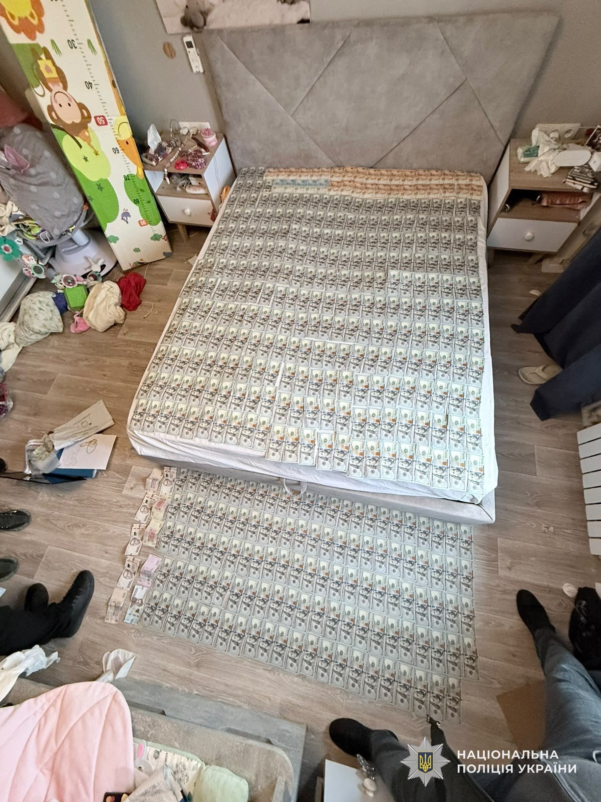 На Днепропетровщине разоблачили группу наркосбытчиков с прибылью более 3 млн грн в месяц