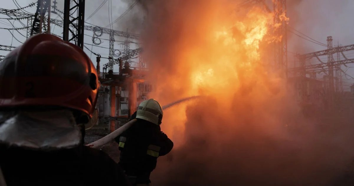 На Дніпропетровщині тривають відключення світла: скільки абонентів досі знеструмлені